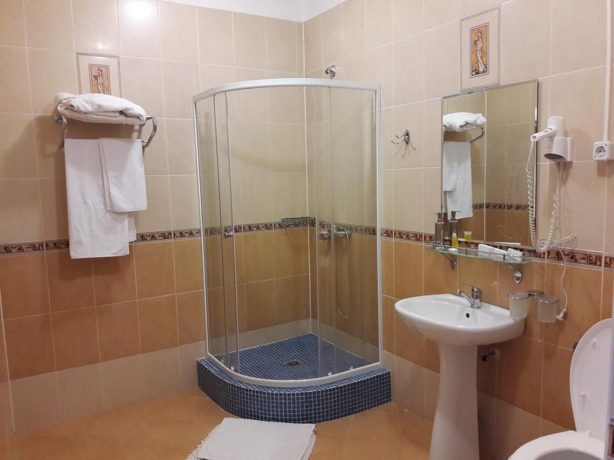 Hotel Vangogh クズロルダ エクステリア 写真