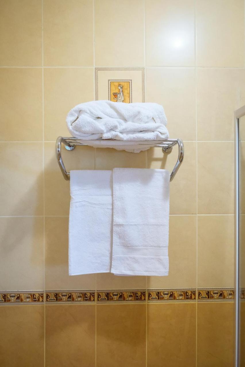 Hotel Vangogh クズロルダ エクステリア 写真